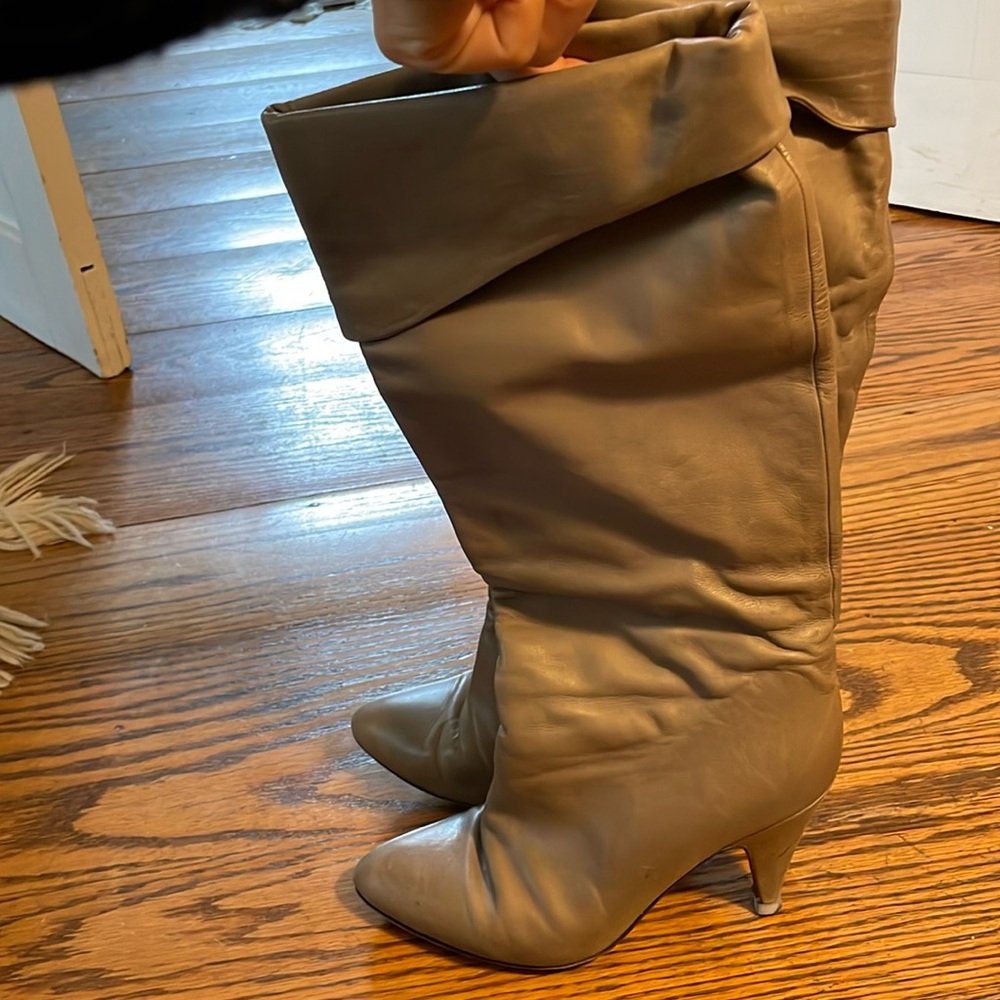Butter soft Italian leather slouch boots size 6